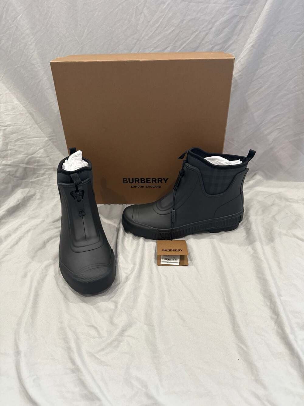 Burberry Flinton Vintage Check Rubber Rain Boots Black Charcoal
